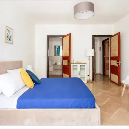 La Dimora Dei Teatri, Luxury بيت ضيافة 3*