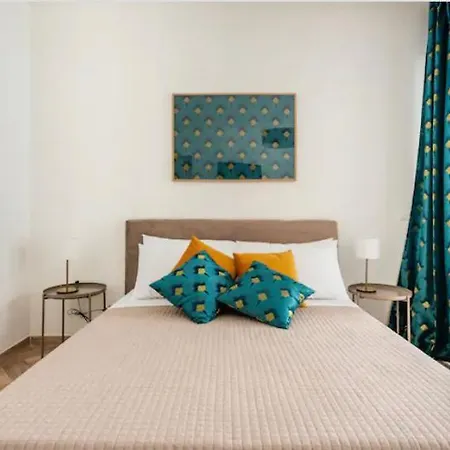La Dimora Dei Teatri, Luxury بيت ضيافة